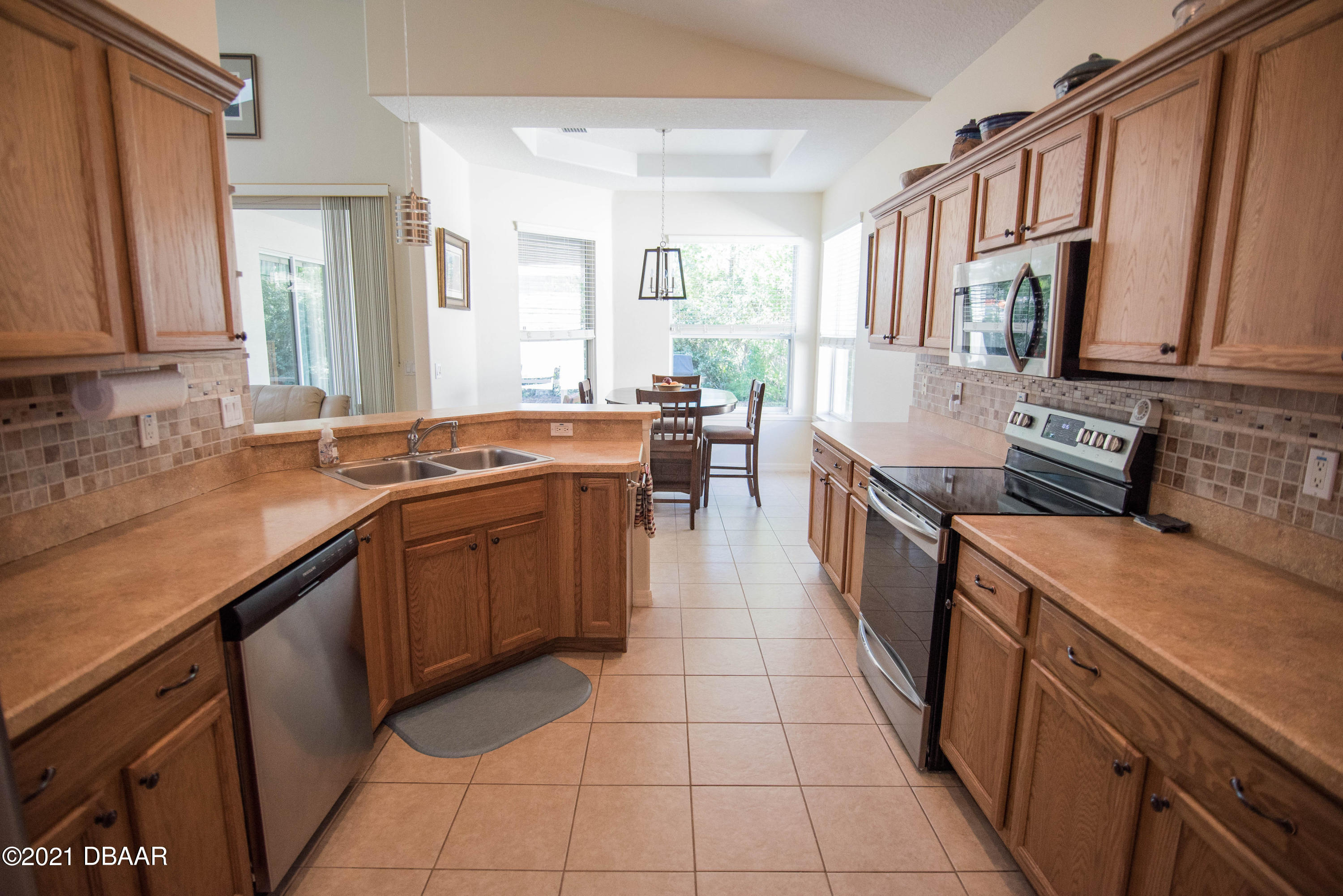 150 Raintree Circle Palm Coast, FL 32164 - Photo 10 of 22 150 Raintree-0006