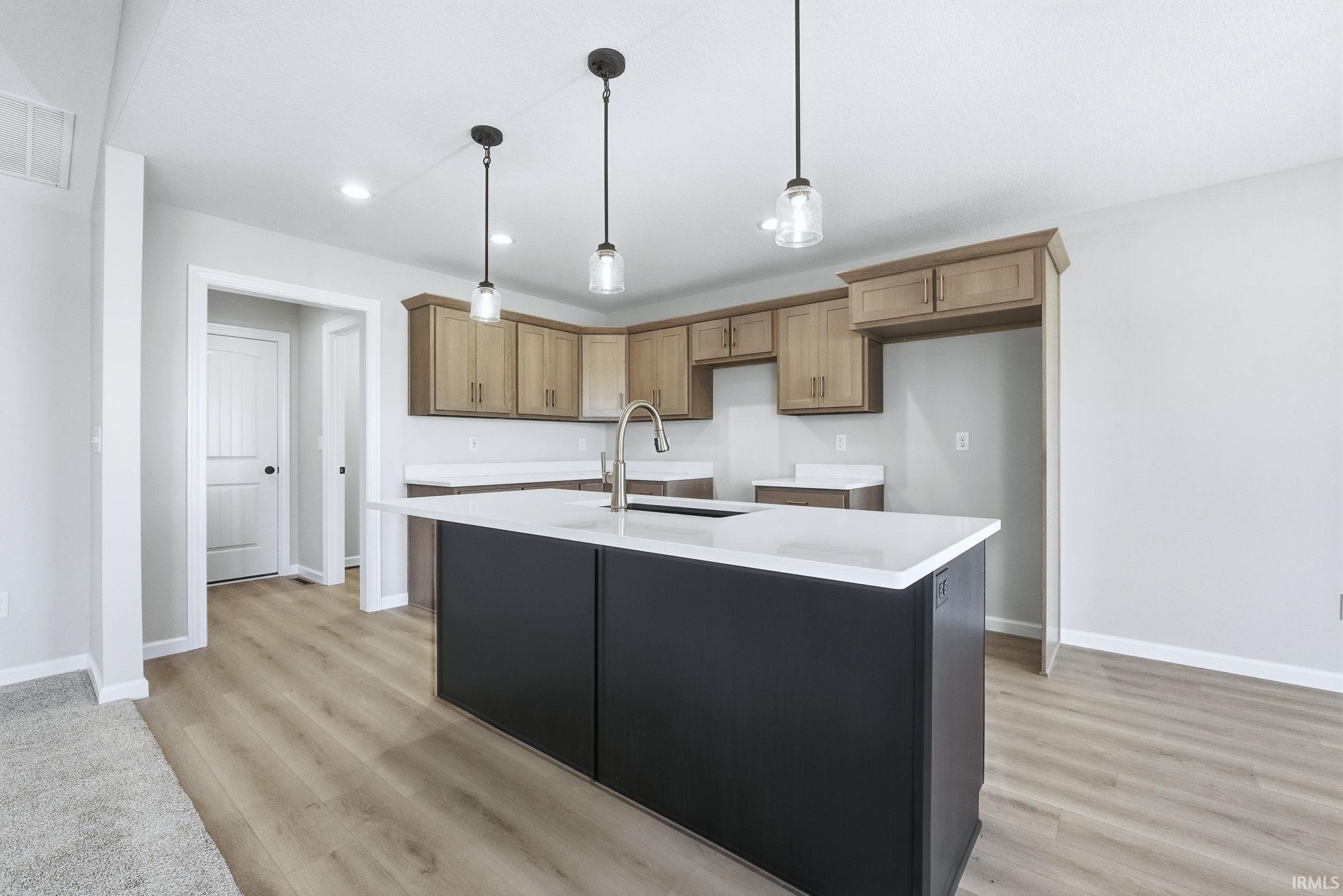 8181 Choice Court Fort Wayne, IN 46835 - Photo 12 of 36