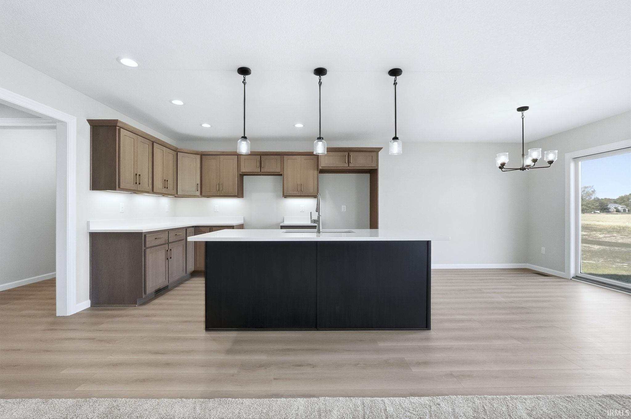 8181 Choice Court Fort Wayne, IN 46835 - Photo 7 of 36