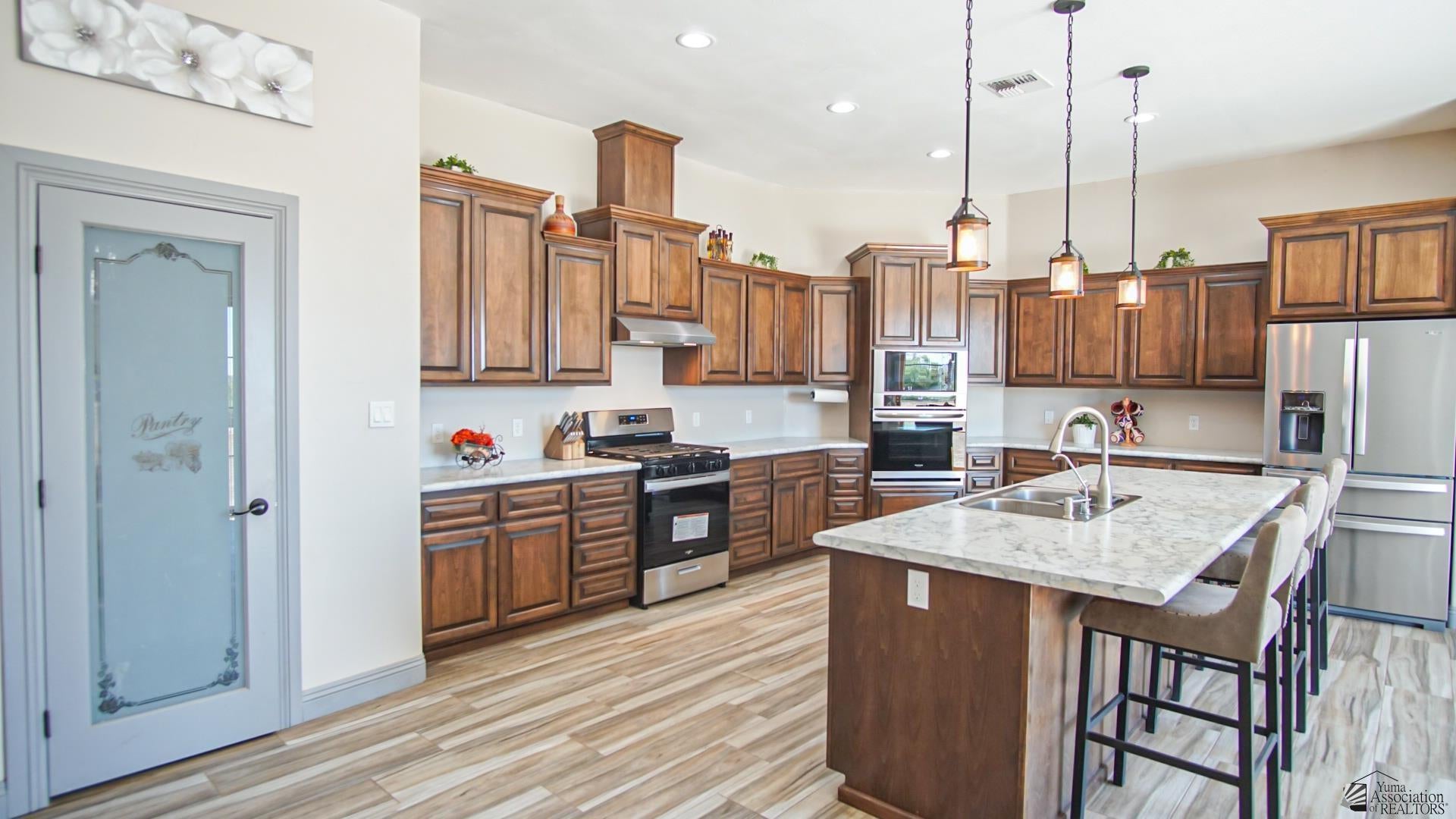 8671 Bronco Road Yuma, AZ 85365 - Photo 4 of 36 Gallery Image 4