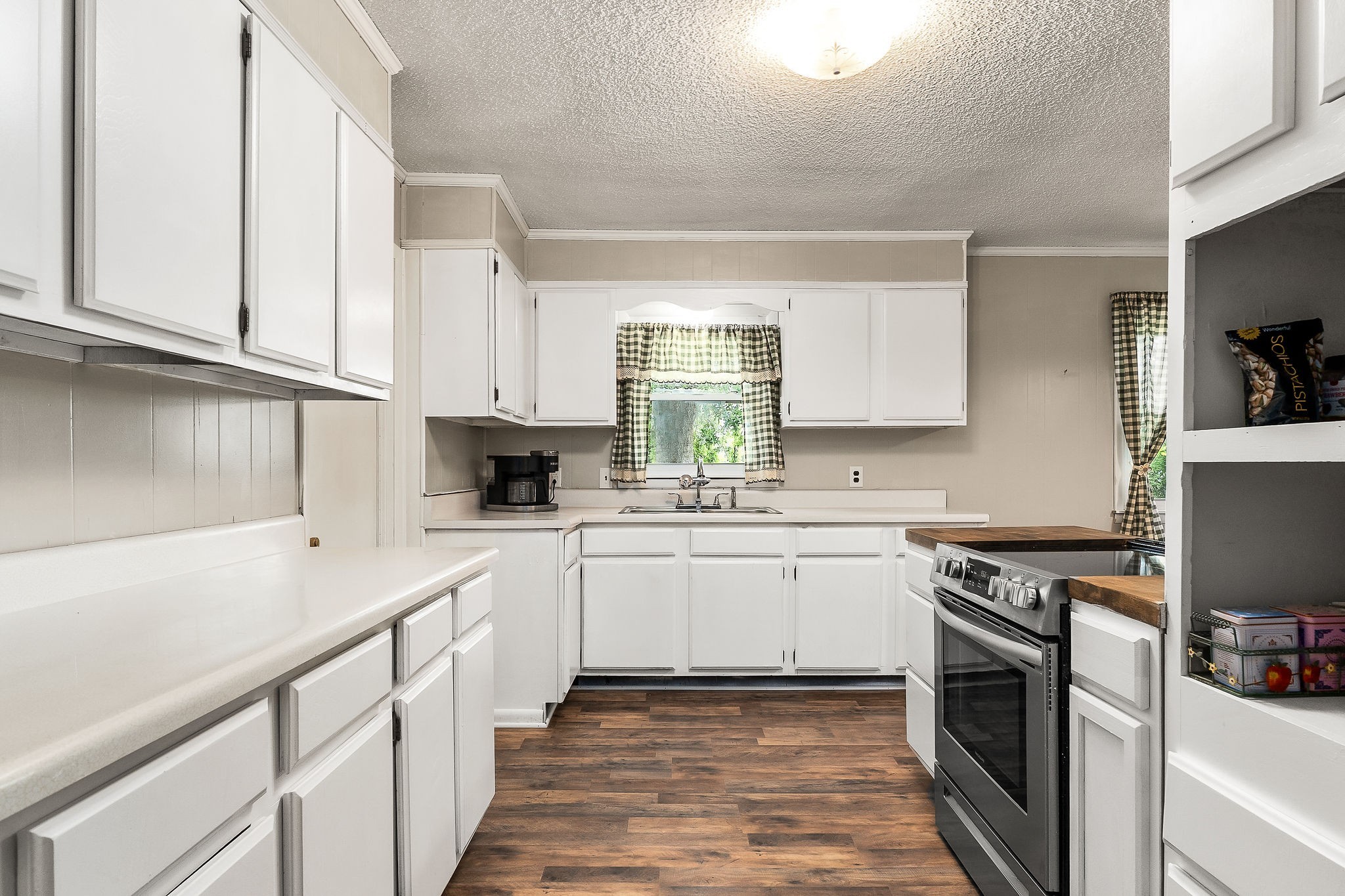 430 Delong Road Smithville, TN 37166 - Photo 5 of 27 Gallery Image 5