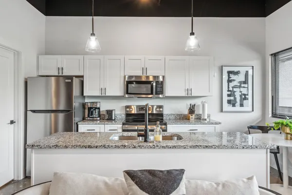 $1,850 | 295 Plus Park Boulevard, Unit 201, Nashville, TN 37217