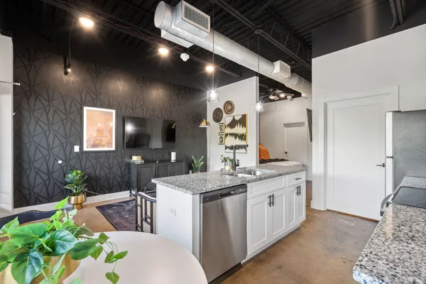 $1,850 | 295 Plus Park Boulevard, Unit 201, Nashville, TN 37217