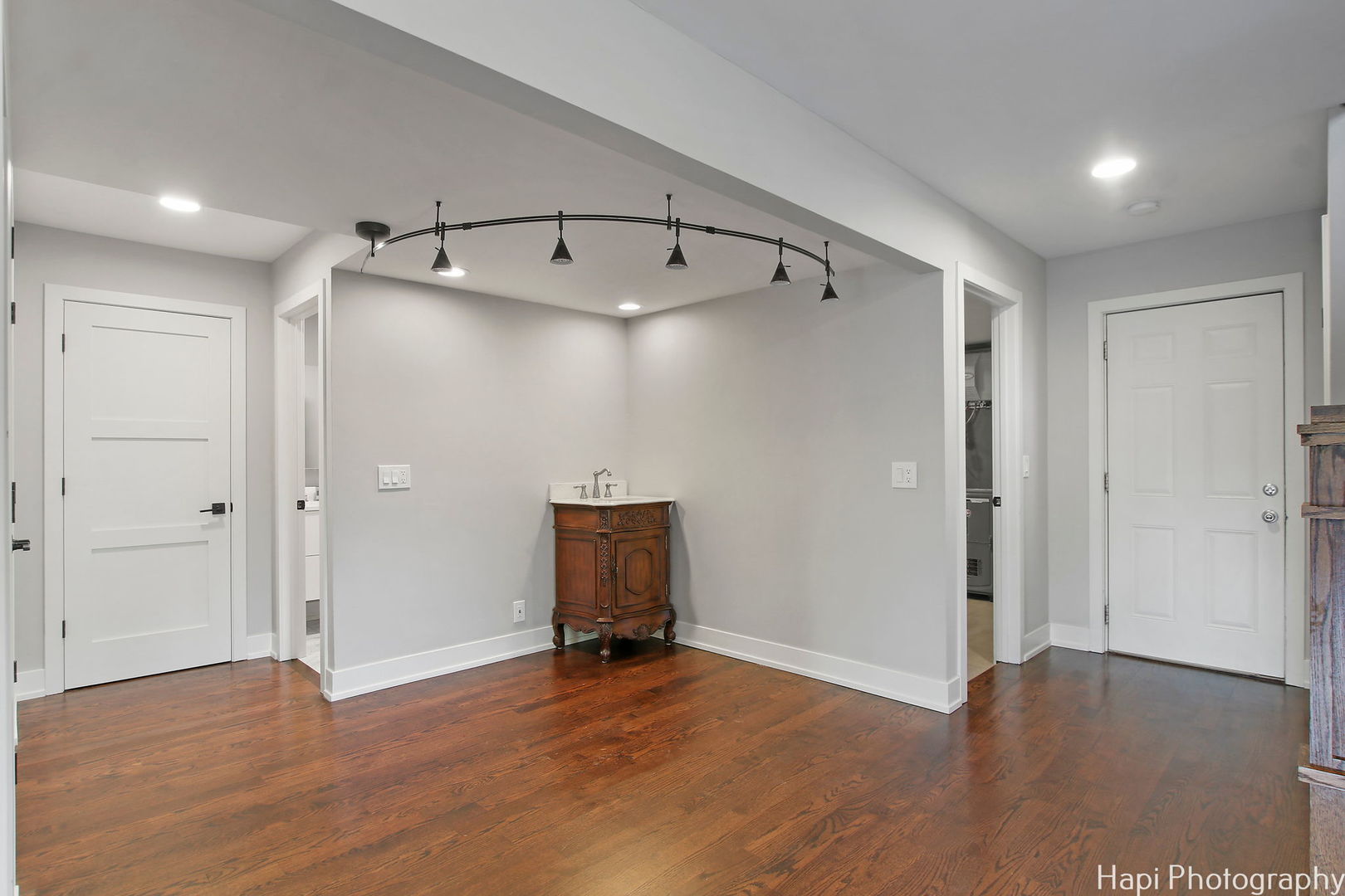 146 Harbor Drive Lake Barrington, IL 60010 - Photo 17 of 33 a view of an empty room with wooden floor