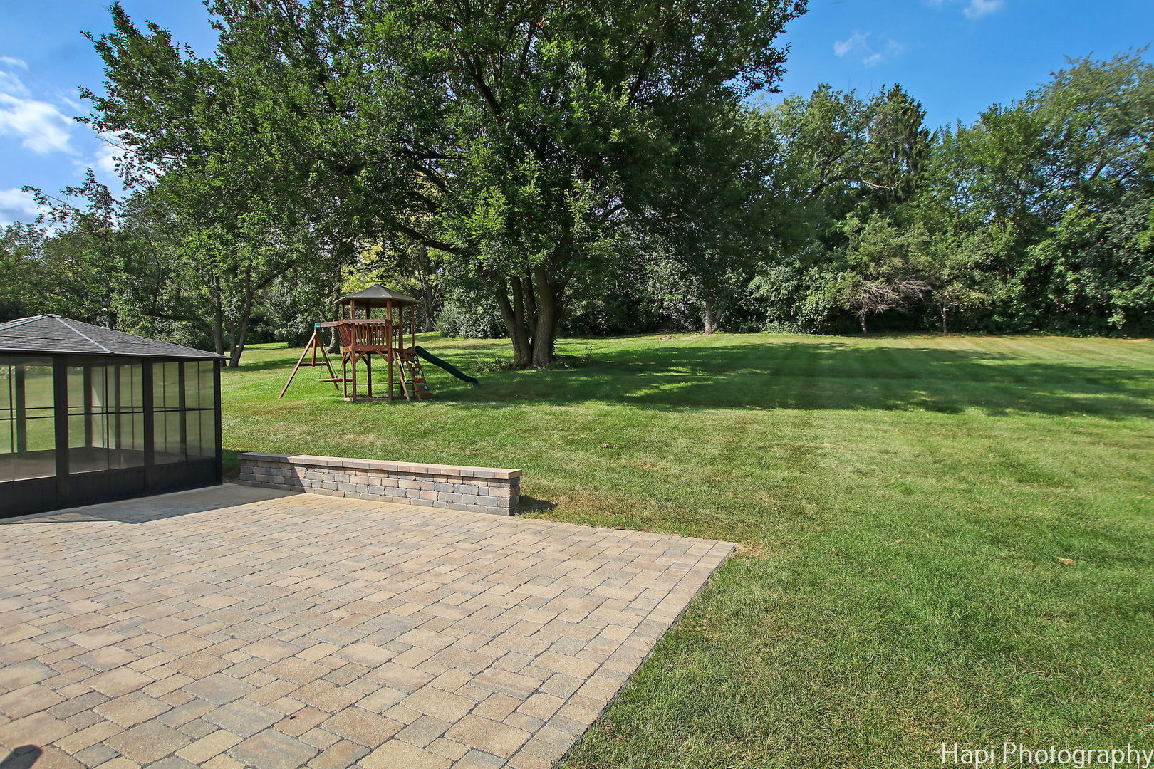 146 Harbor Drive Lake Barrington, IL 60010 - Photo 28 of 33 a view of a park with large trees