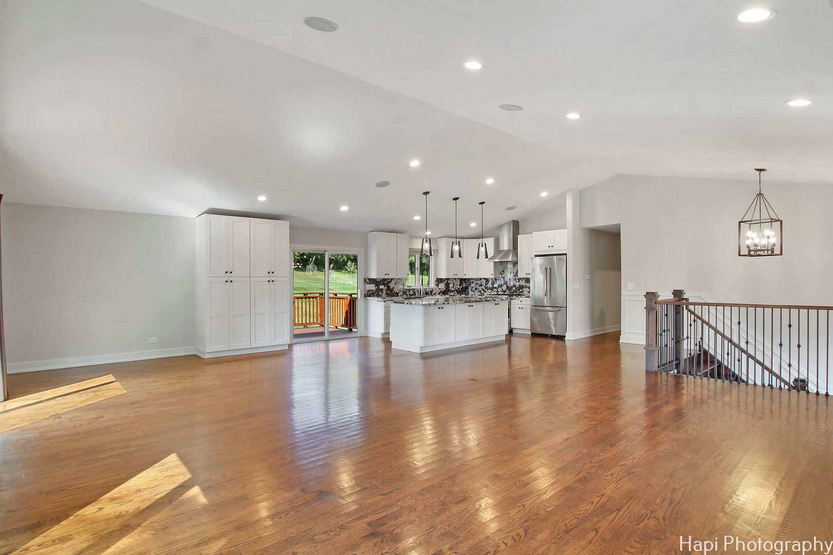 146 Harbor Drive Lake Barrington, IL 60010 - Photo 6 of 33 a view of empty room with kitchen and kitchen view