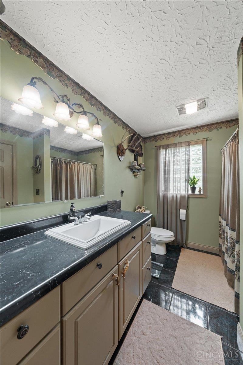 6160 Edwardsville Road Blanchester, OH 45107 - Photo 23 of 43