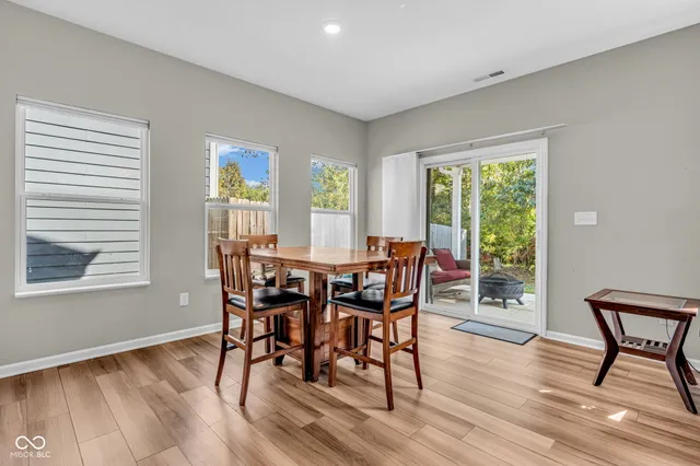 $329,900 | 1195 South Aberdeen Drive, Franklin, IN 46131