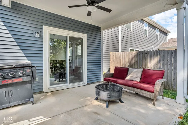 $329,900 | 1195 South Aberdeen Drive, Franklin, IN 46131