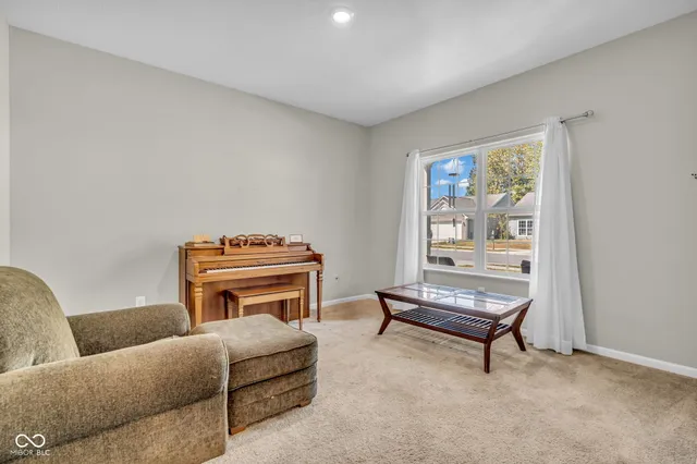 $329,900 | 1195 South Aberdeen Drive, Franklin, IN 46131