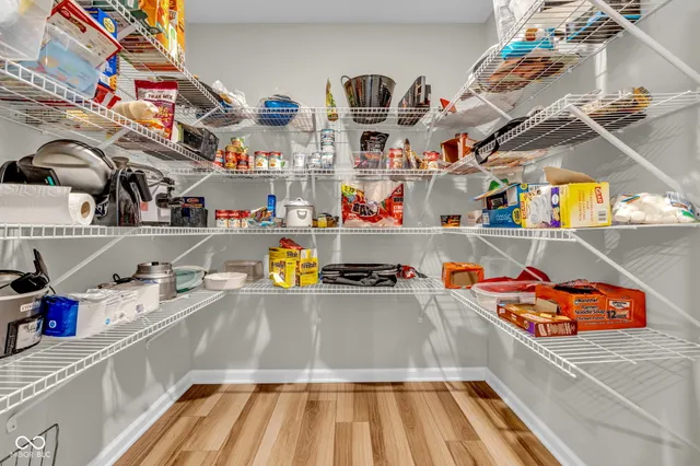 $329,900 | 1195 South Aberdeen Drive, Franklin, IN 46131