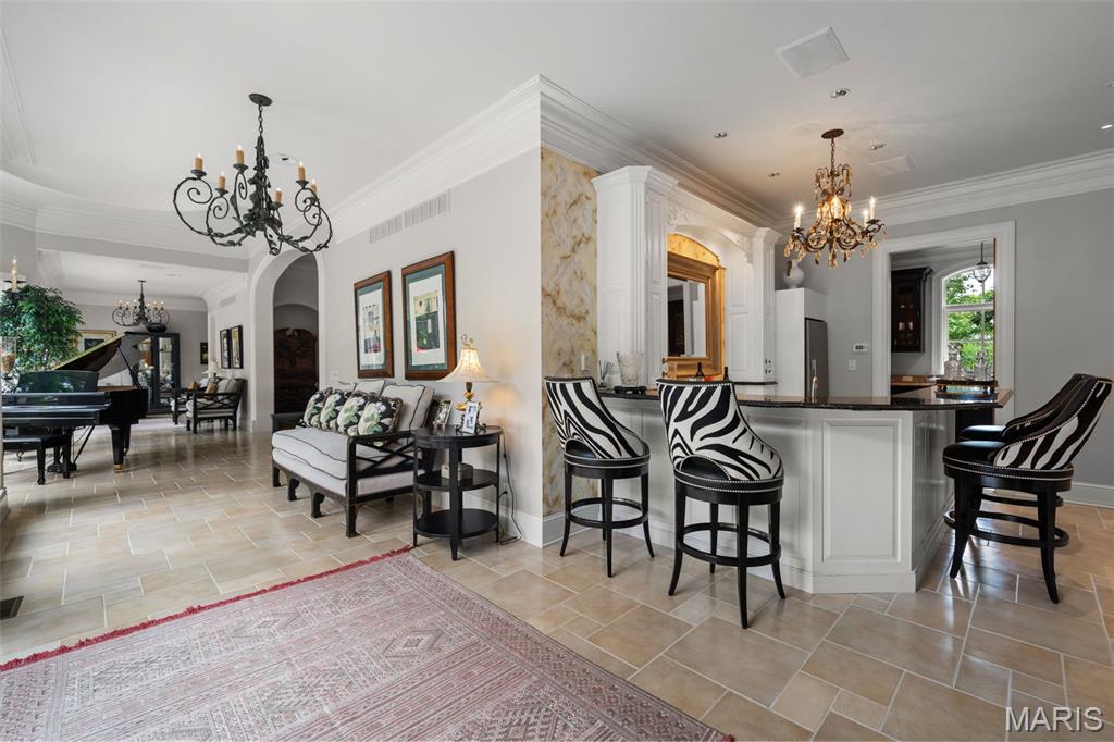 760 Kent Road Ladue, MO 63124 - Photo 20 of 61