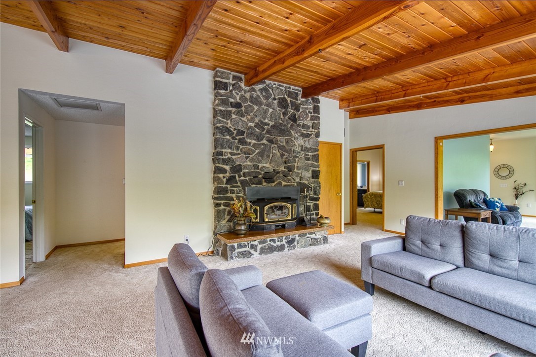 291 Wycoff Road Port Townsend, WA 98368 - Photo 16 of 38 Gallery Image 16