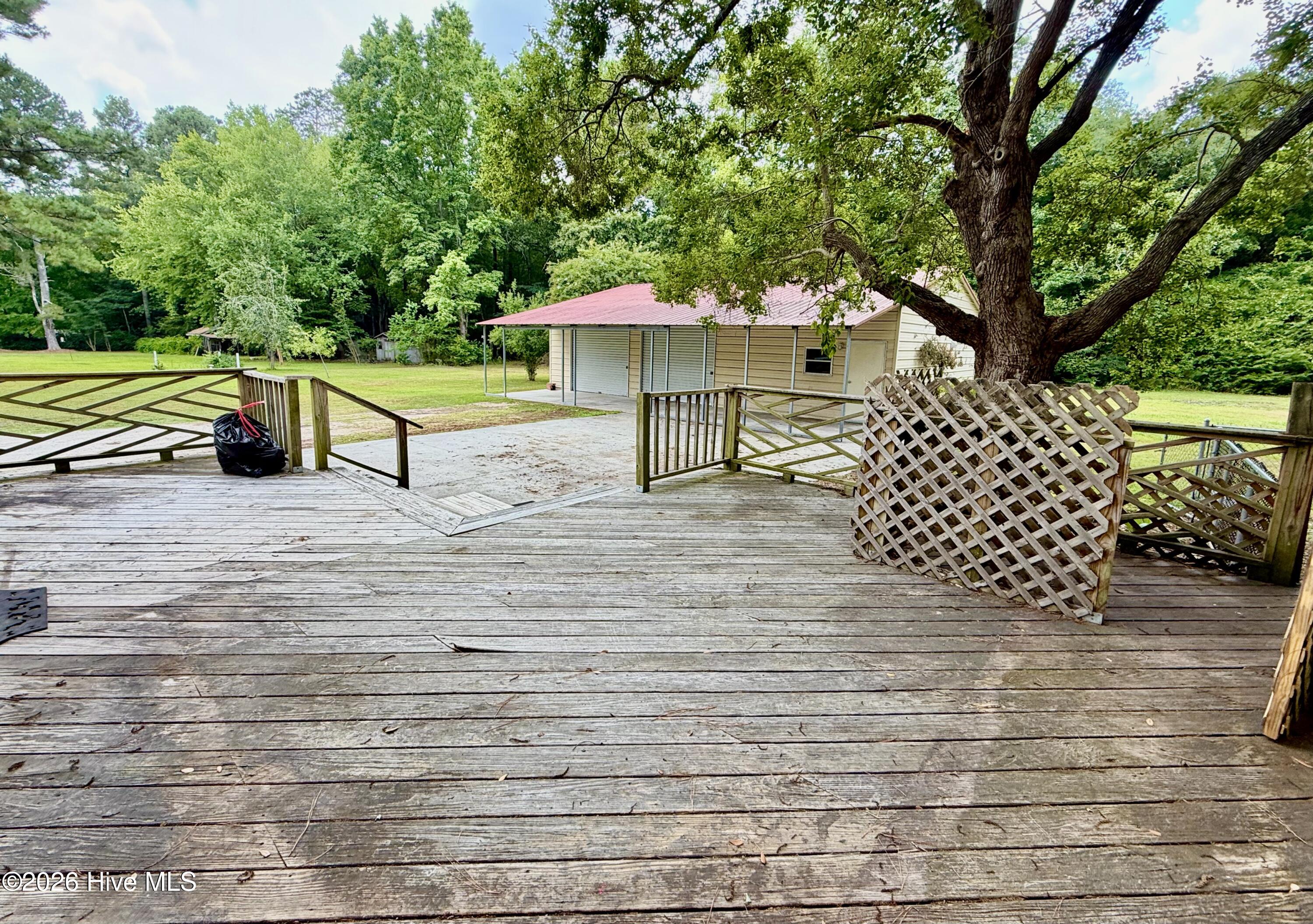 2898 Wallace Family Road Kinston, NC 28501 - Photo 15 of 58