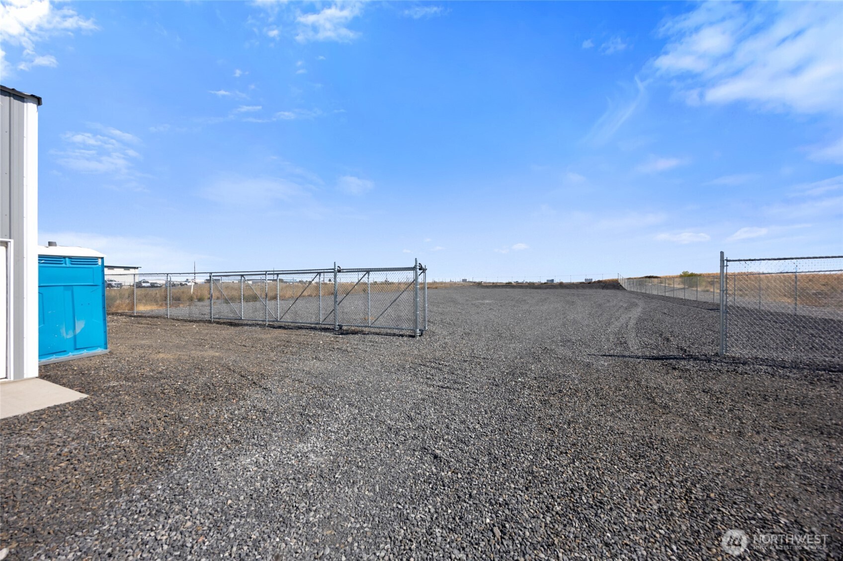 221 South Hamilton Road Moses Lake, WA 98837 - Photo 15 of 22 a view of a terrace space