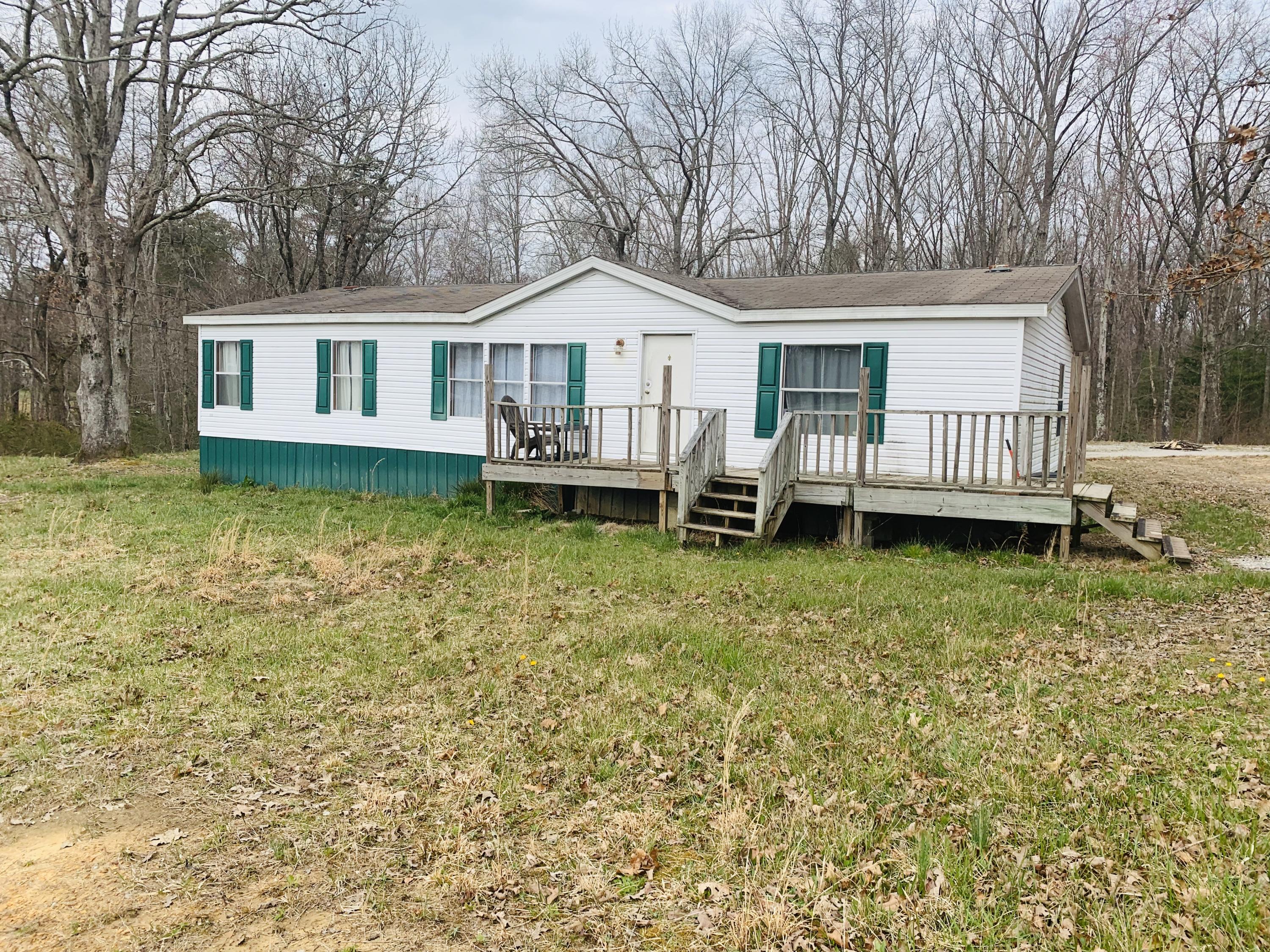 1011 Sheppard Road Jamestown, TN 38556 - Photo 2 of 31 3554A2D7-BC61-4A84-9F5C-3A87109F97B0