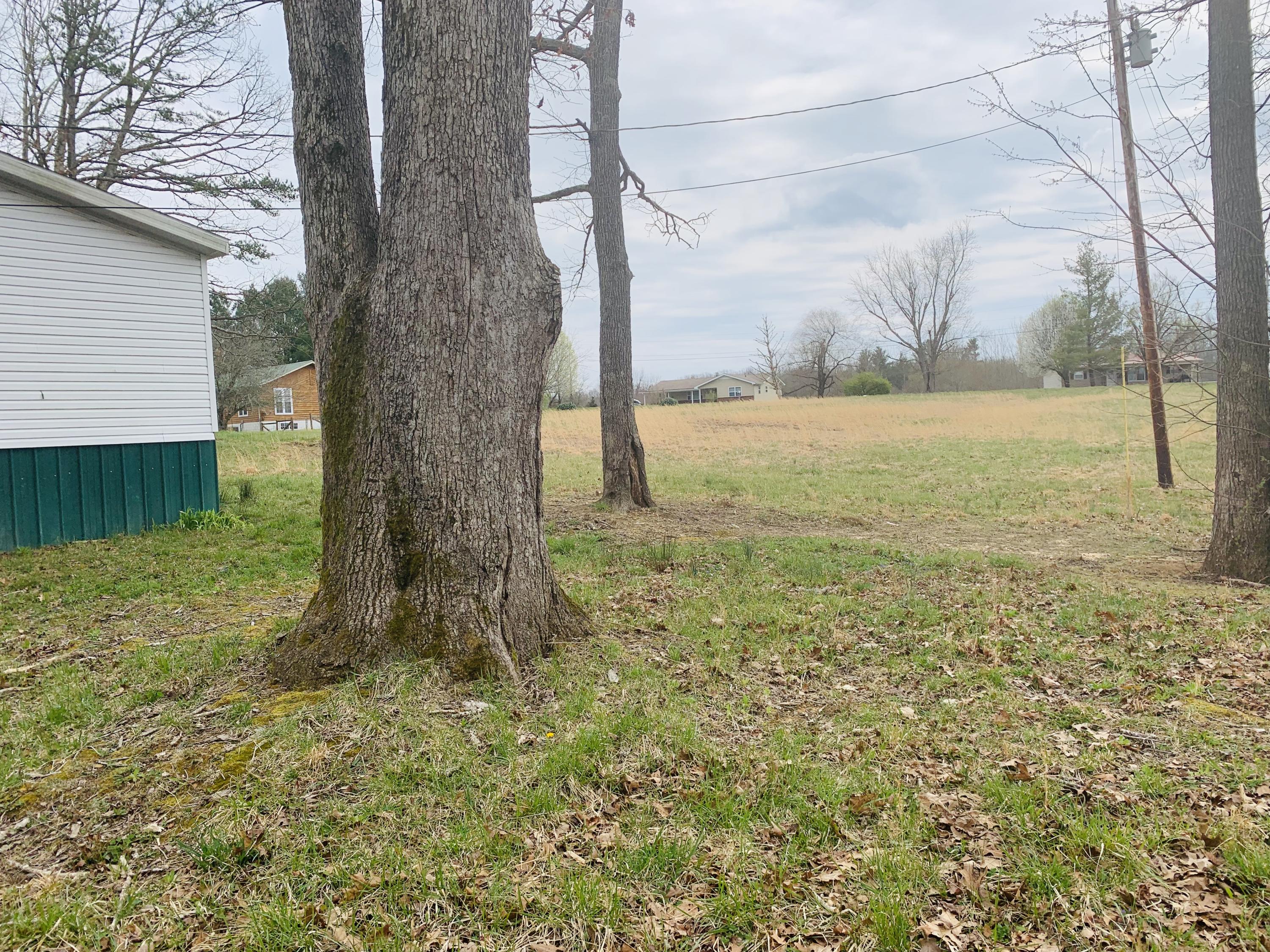 1011 Sheppard Road Jamestown, TN 38556 - Photo 11 of 31 7F5AEA78-B4BB-49B9-ACDB-345959F3A3D3