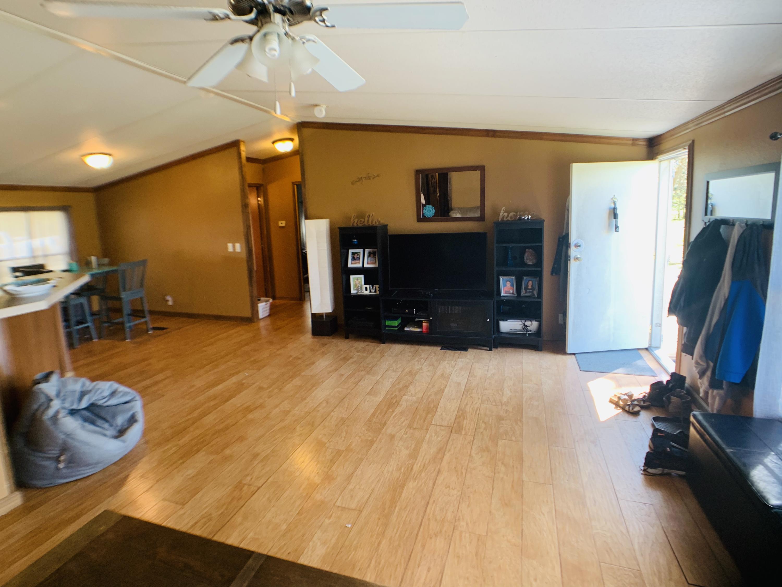 1011 Sheppard Road Jamestown, TN 38556 - Photo 14 of 31 AFE8A502-F5EF-47A4-BC12-778B50AFC047