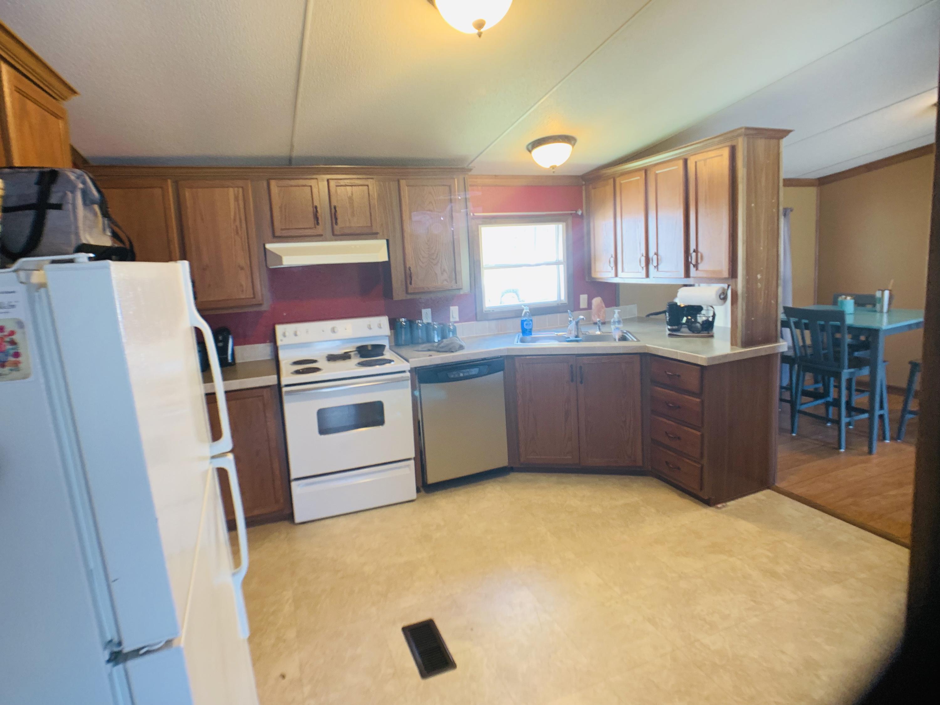 1011 Sheppard Road Jamestown, TN 38556 - Photo 16 of 31 FD6E407D-C29C-411C-AA46-641ADC768009