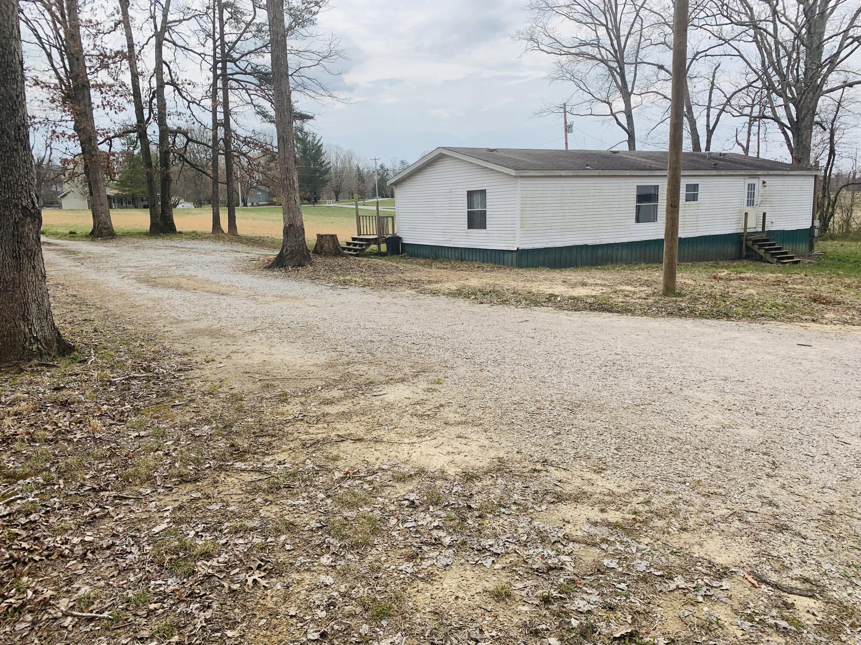 1011 Sheppard Road Jamestown, TN 38556 - Photo 7 of 31 3946A0A1-B9E5-4FDD-B809-3EA3314A2E7F