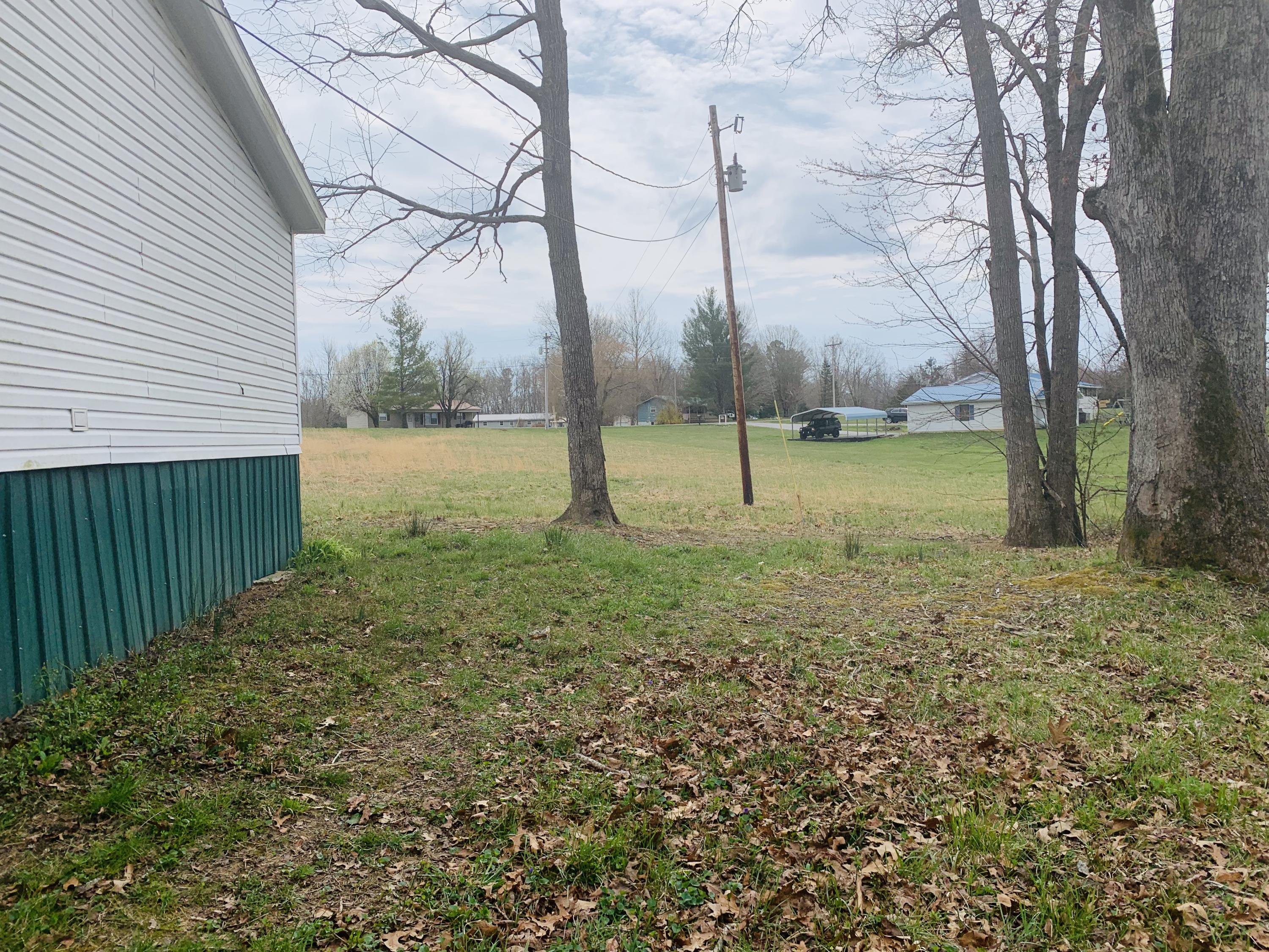 1011 Sheppard Road Jamestown, TN 38556 - Photo 8 of 31 F72B2712-74B2-4777-9A9D-985FC71A3195