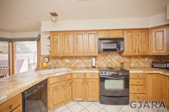554 Rio Oso Lane Grand Junction, CO 81507 - Photo 9 of 42 Gallery Image 9