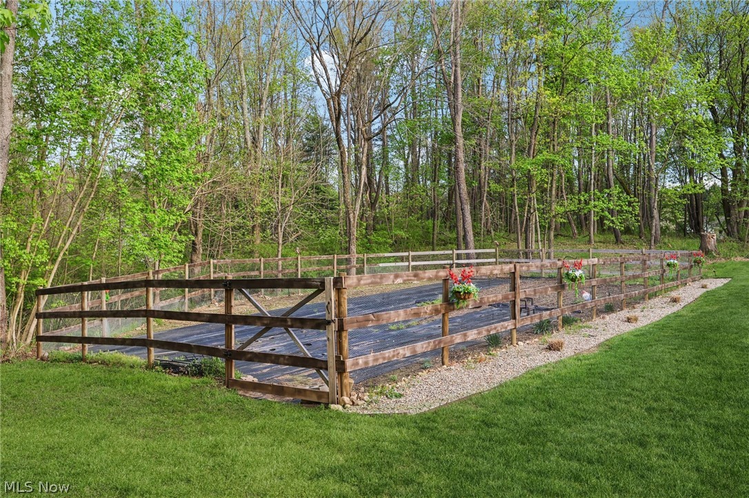 2765 Graybill Road Uniontown, OH 44685 - Photo 46 of 50