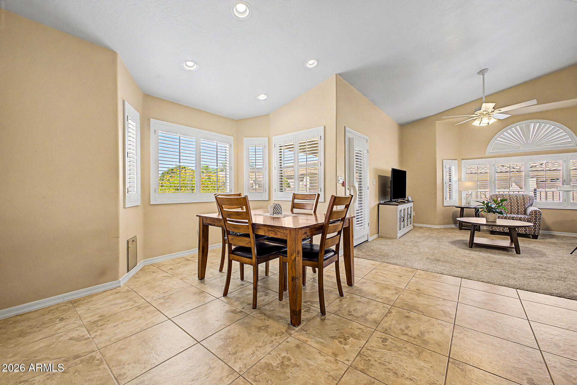 4202 East Broadway Road, Unit 16 Mesa, AZ 85206 - Photo 7 of 39 WELCOME HOME!