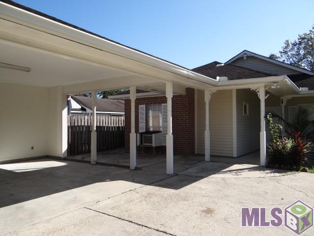 15346 Springwood Avenue Baton Rouge, LA 70817 - Photo 2 of 12 Gallery Image 2