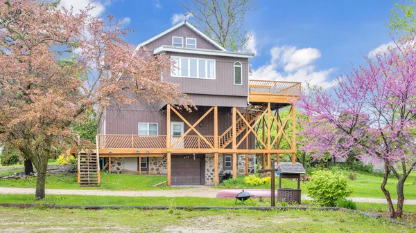 $385,000 | N2289 Highway 45, Auburn, WI 53010