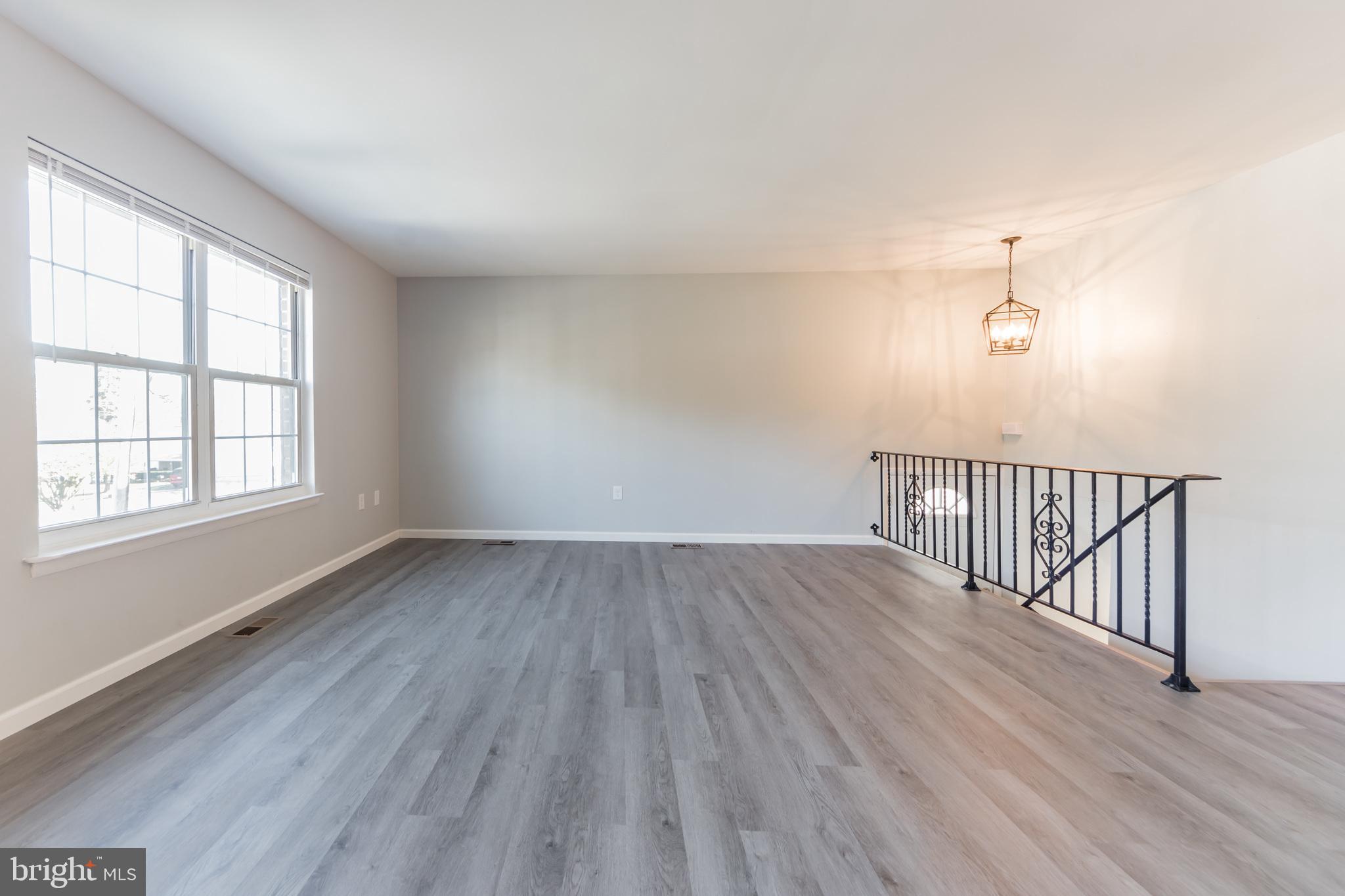 106 County Line Road Philadelphia, PA 19116 - Photo 8 of 32 Gallery Image 8