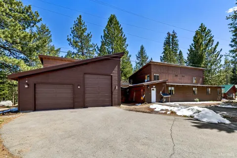 $1,188,000 | 804 Highway 50, South Lake Tahoe, CA 96150