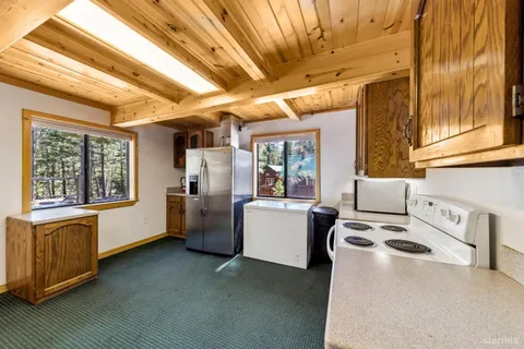 $1,188,000 | 804 Highway 50, South Lake Tahoe, CA 96150
