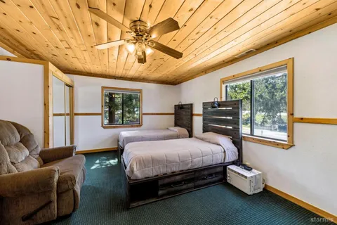 $1,188,000 | 804 Highway 50, South Lake Tahoe, CA 96150
