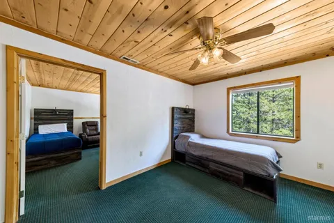 $1,188,000 | 804 Highway 50, South Lake Tahoe, CA 96150