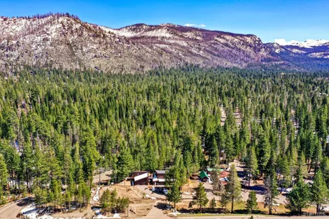 $1,188,000 | 804 Highway 50, South Lake Tahoe, CA 96150