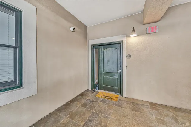 $679,000 | 100 Bridgewater Pointe Place, Unit 201, Moneta, VA 24121