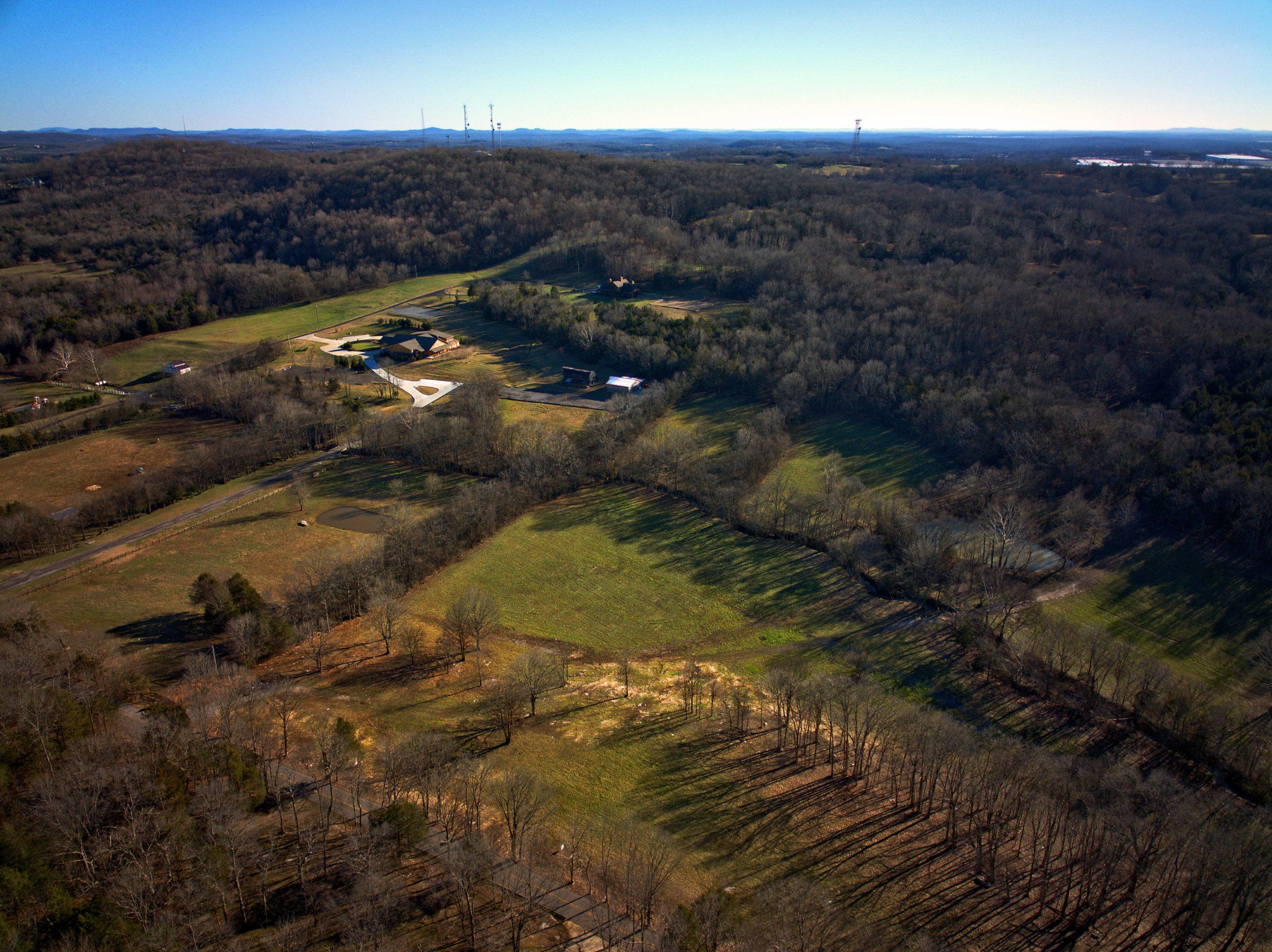9 Callis Road Lebanon, TN 37090 - Photo 7 of 11 a view of outdoor space and mountain