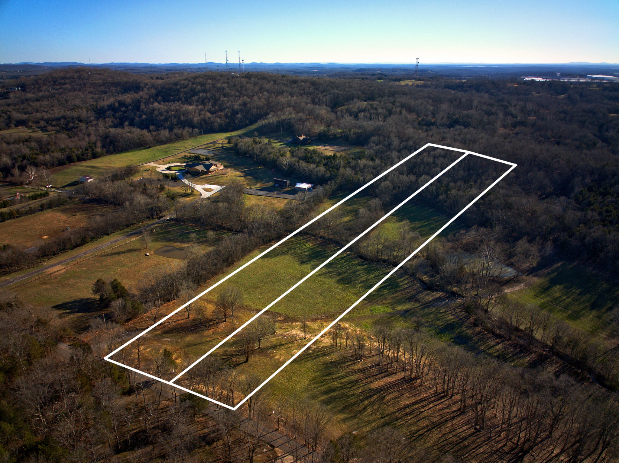 9 Callis Road Lebanon, TN 37090 - Photo 8 of 11 a view of a tennis court