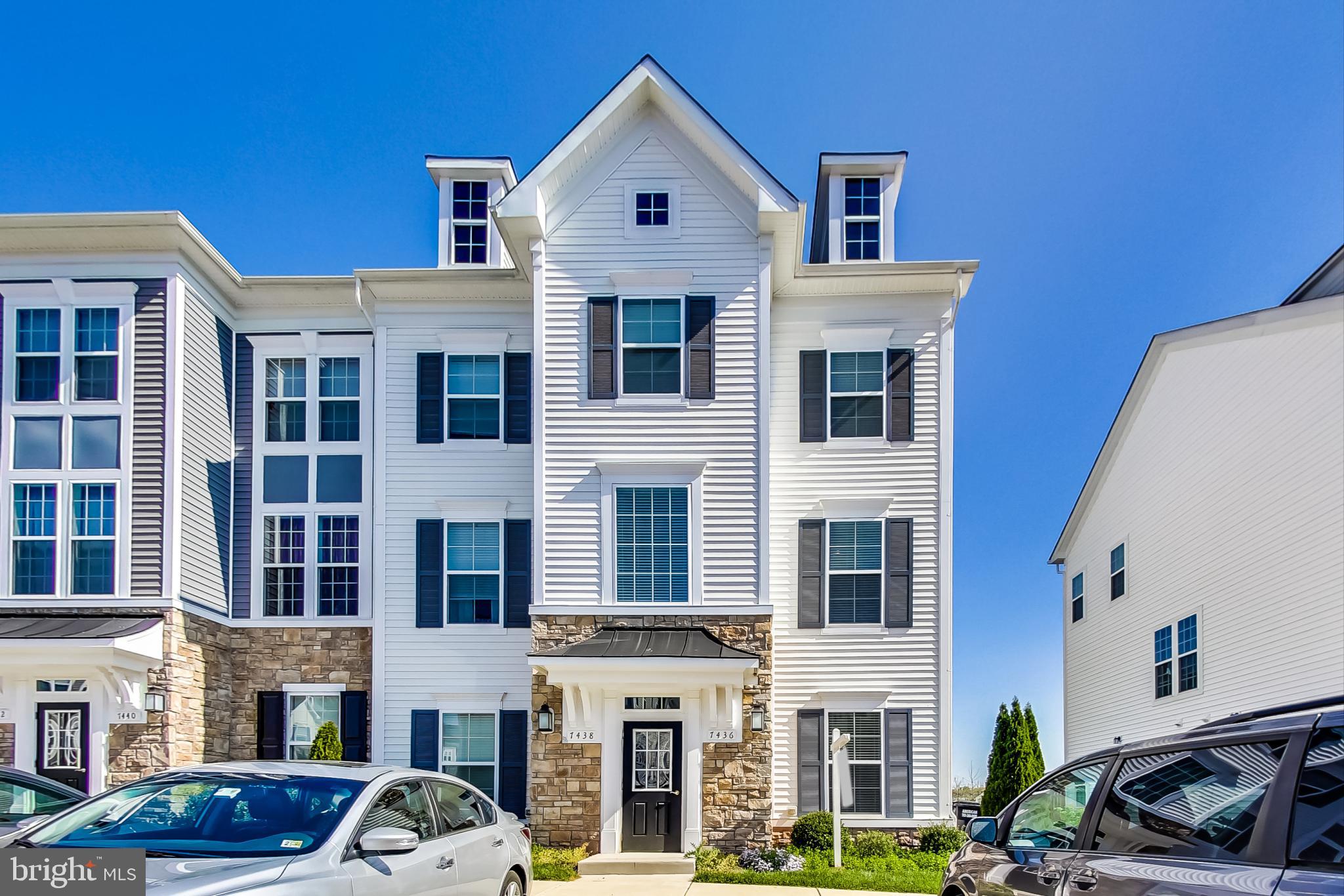 7436 Riding Meadow Way Manassas, VA 20111 - Photo 1 of 15 End unit townhome