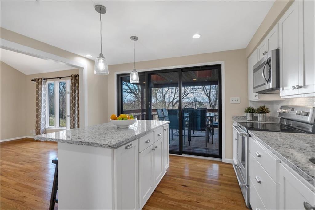519 Harrogate Road Pittsburgh, PA 15241 - Photo 8 of 23 Gallery Image 8