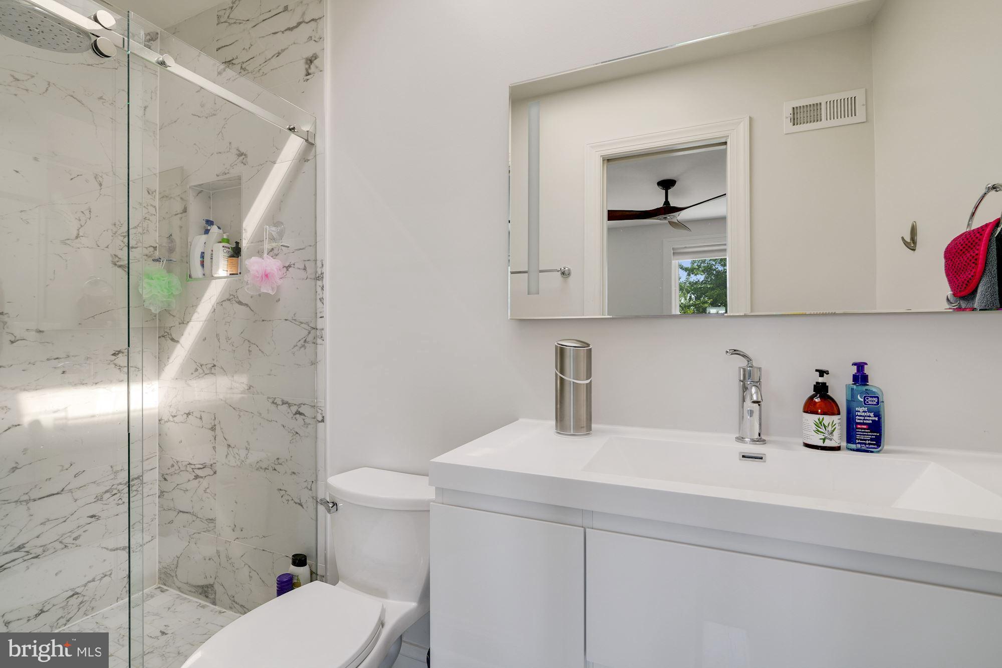 1812 Bay Street Southeast Washington, DC 20003 - Photo 19 of 27