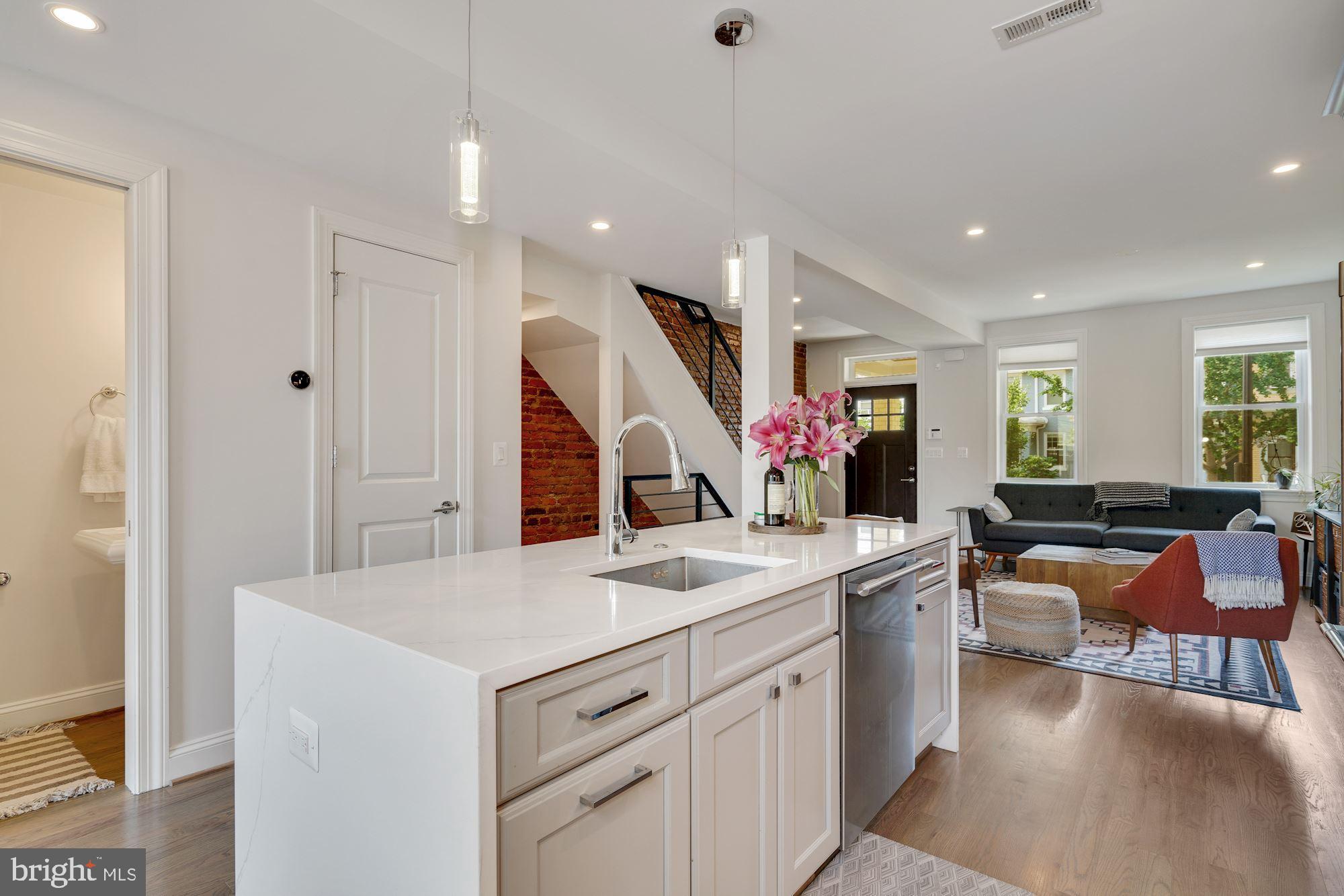1812 Bay Street Southeast Washington, DC 20003 - Photo 10 of 27