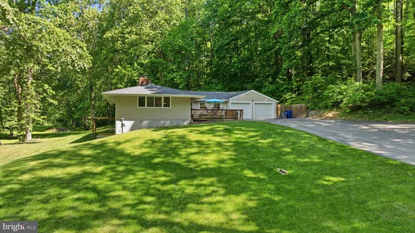 $499,900 | 4390 Woodview Lane, Prince Frederick, MD 20678