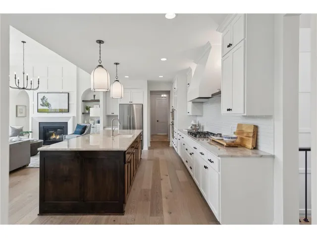 $1,574,622 | Xxx7 Xxx7 Timberland Road, Eden Prairie, MN 55347