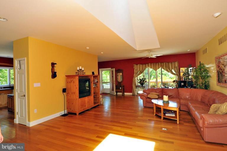 2331 Mt Tabor Road Gambrills, MD 21054 - Photo 2 of 27 Great Room