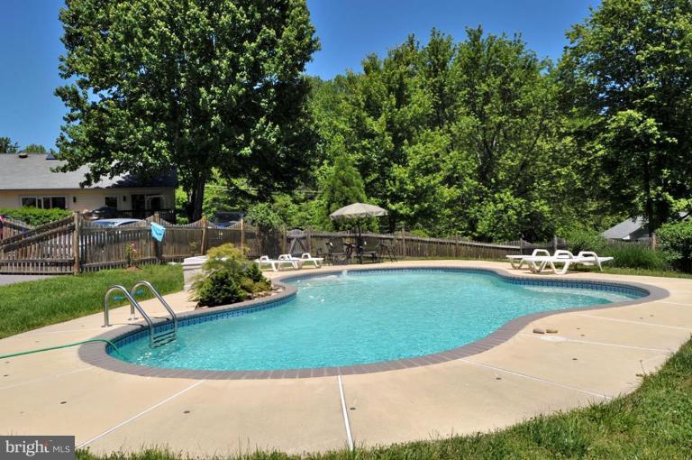 2331 Mt Tabor Road Gambrills, MD 21054 - Photo 18 of 27 Swimming Pool