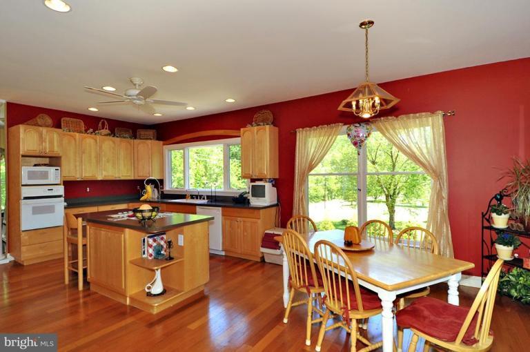2331 Mt Tabor Road Gambrills, MD 21054 - Photo 6 of 27 Breakfast Area