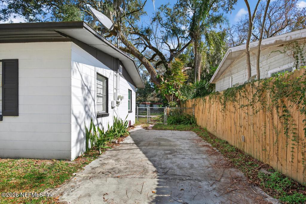 3415 Spring Glen Road Jacksonville, FL 32207 - Photo 24 of 34 3415 Spring glen Rd-35