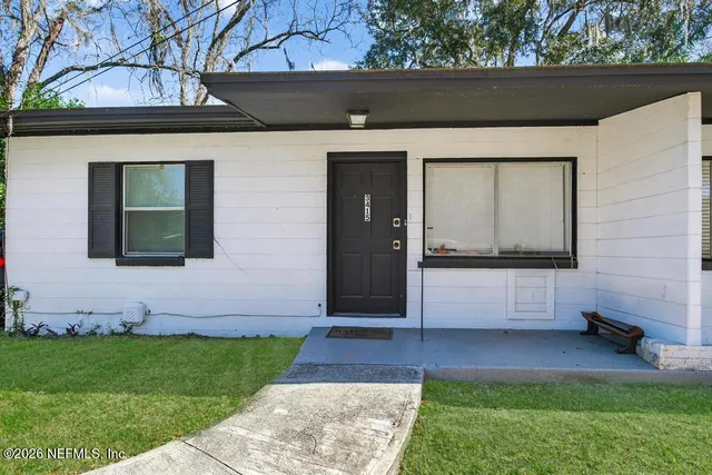 $375,000 | 3415 Spring Glen Road, Jacksonville, FL 32207